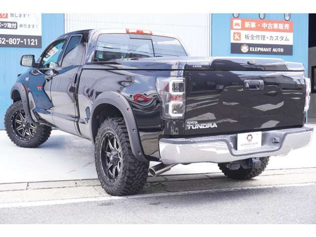 TOYOTA TANDORA 2WD 2012