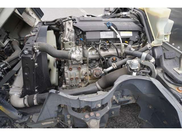 MITSUBISHI CANTER 2018