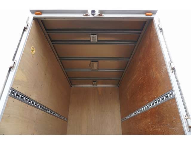 MITSUBISHI CANTER 2018