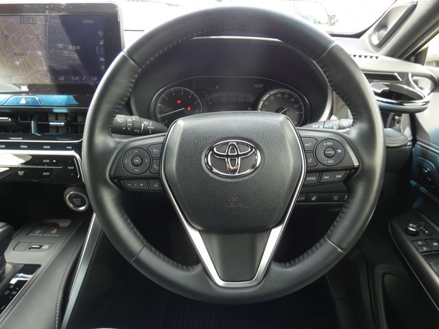 TOYOTA HARRIER 2WD 2021