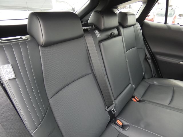 TOYOTA HARRIER 2WD 2021