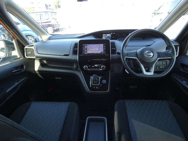 NISSAN SERENA  WG 2020