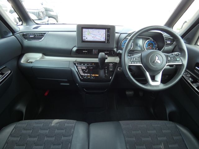 MITSUBISHI DELICA MINI 2023