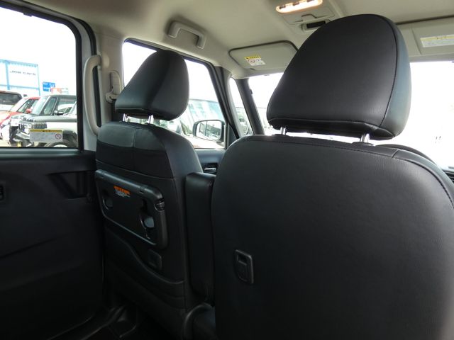 MITSUBISHI DELICA MINI 2023