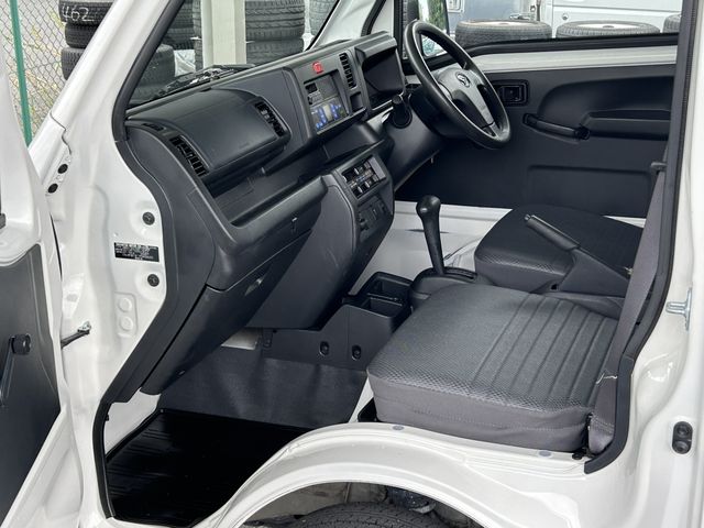 DAIHATSU HIJET truck 4WD 2020