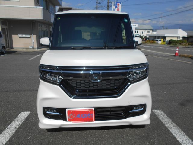 HONDA N BOX CUSTOM 2020