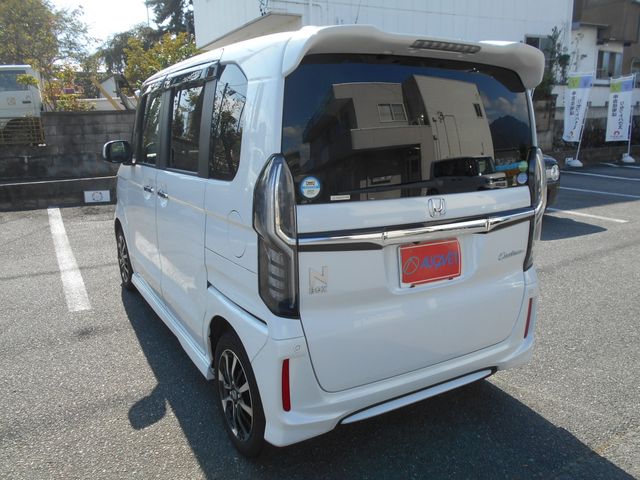 HONDA N BOX CUSTOM 2020