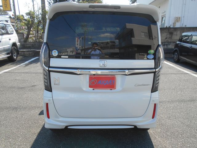 HONDA N BOX CUSTOM 2020