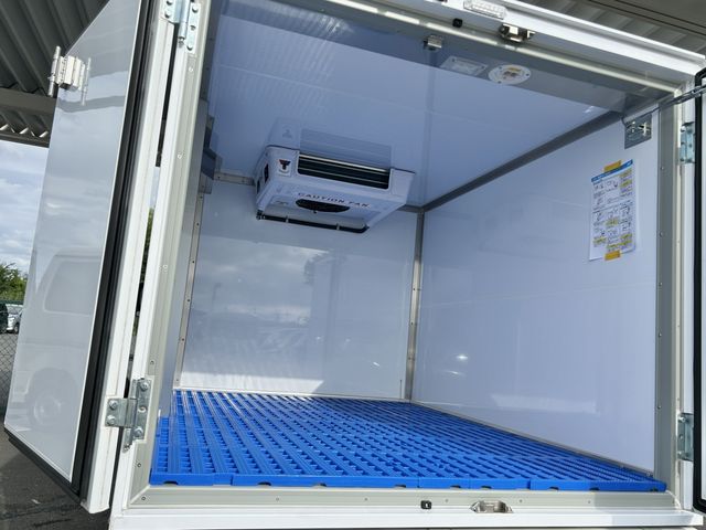 DAIHATSU HIJET truck 2024