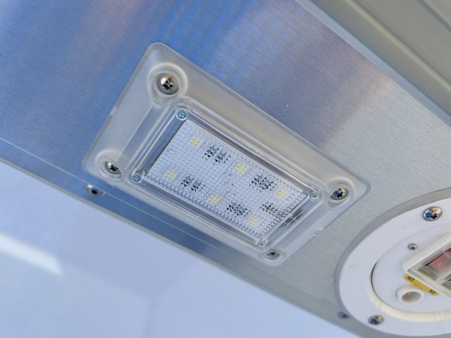 DAIHATSU HIJET truck 2024