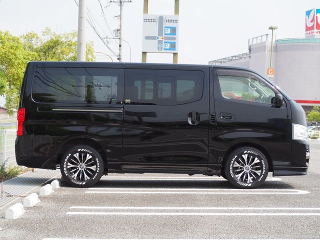 NISSAN NV350 CARAVAN 2015