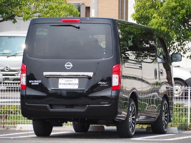 NISSAN NV350 CARAVAN 2015
