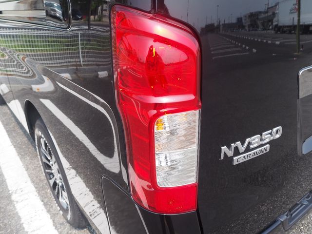 NISSAN NV350 CARAVAN 2015