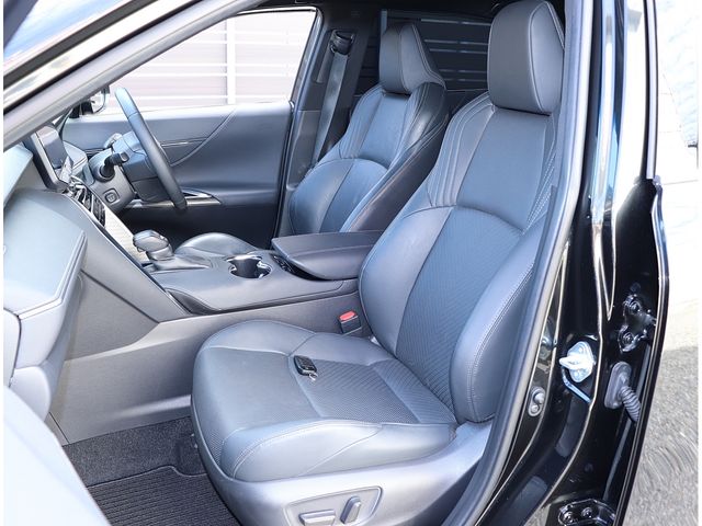 TOYOTA HARRIER HYBRID 2020