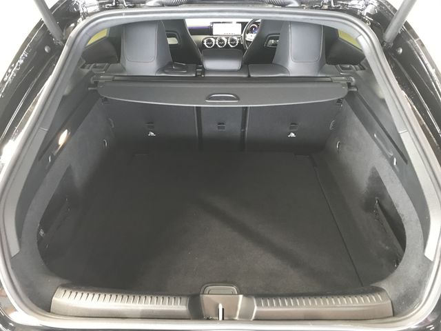 MERCEDES BENZ MERCEDES BENZ CLA Shooting Brake 2021