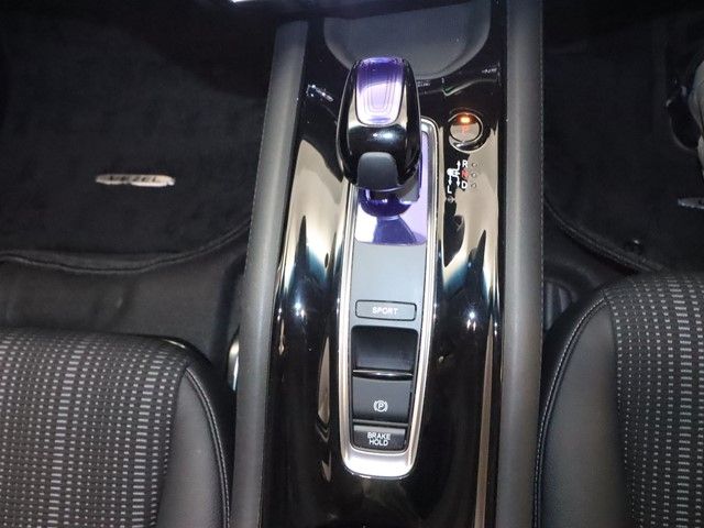 HONDA VEZEL HYBRID 2017