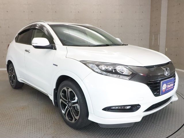 HONDA VEZEL HYBRID 2017