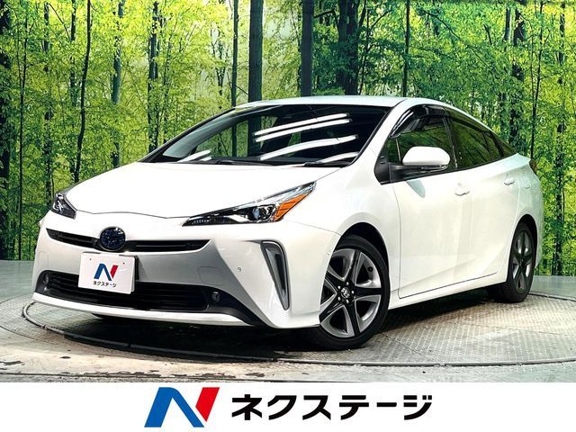 TOYOTA PRIUS 2021