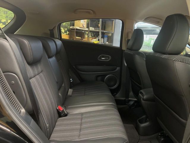 HONDA VEZEL HYBRID 2017