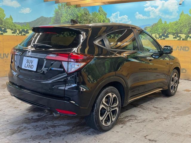 HONDA VEZEL HYBRID 2017