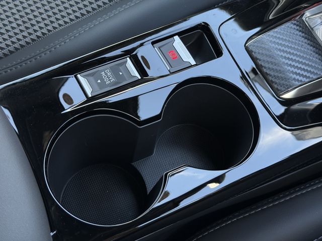 PEUGEOT PEUGEOT e-208 2023