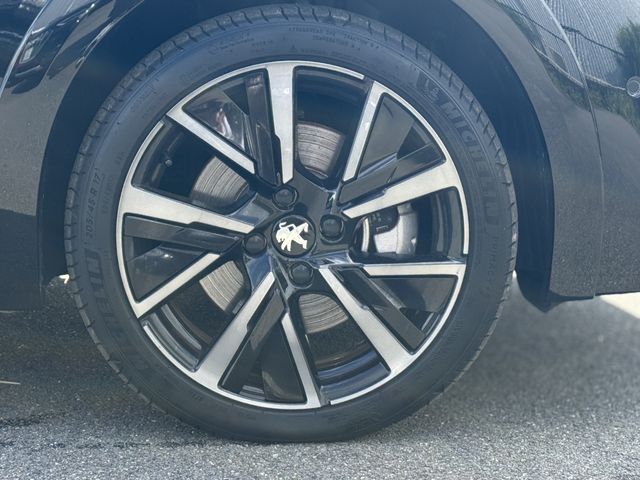 PEUGEOT PEUGEOT e-208 2023