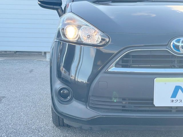 TOYOTA SIENTA HYBRID 2016