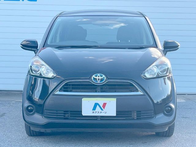 TOYOTA SIENTA HYBRID 2016