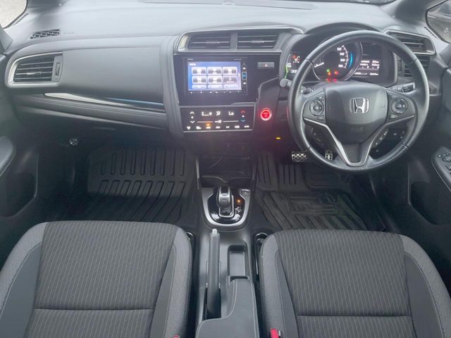 HONDA FIT HYBRID 2018