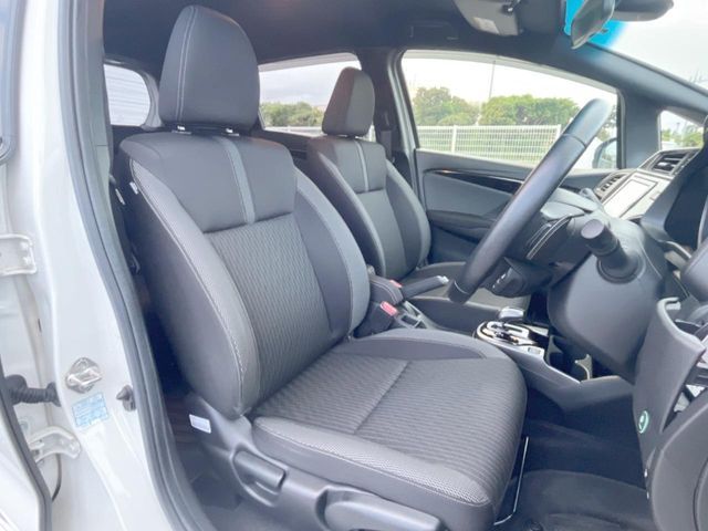 HONDA FIT HYBRID 2018