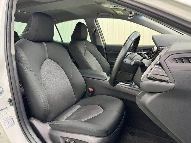 TOYOTA CAMRY HYBRID 2021