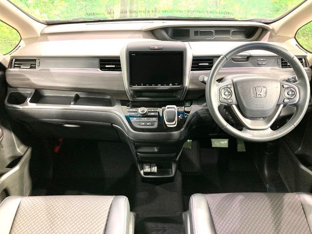 HONDA FREED HYBRID 2020