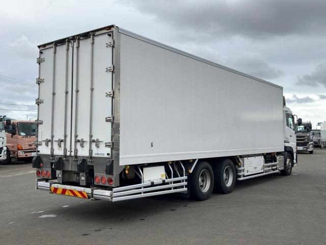 NISSAN DIESEL Quon 2016