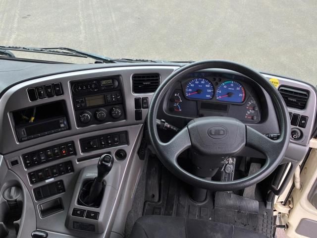 NISSAN DIESEL Quon 2016