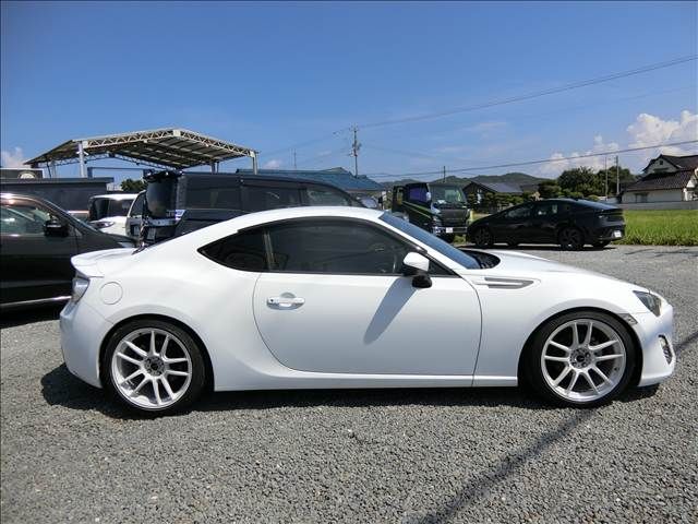 TOYOTA 86 2012
