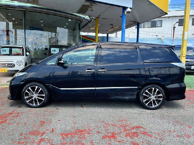 TOYOTA ESTIMA 2014
