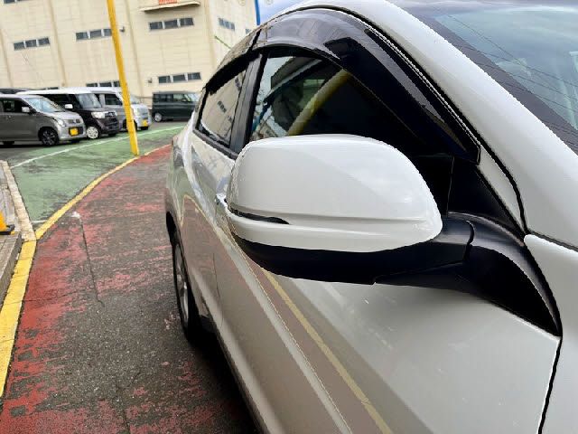 HONDA VEZEL HYBRID 2016