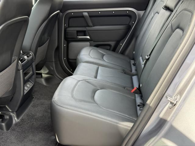 ROVER ROVER DEFENDER 2024