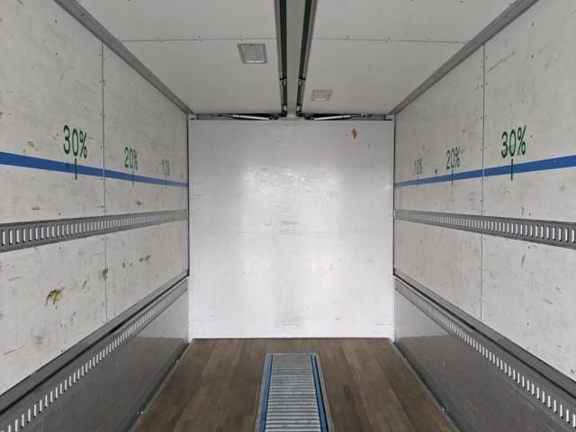 MITSUBISHI FUSOU SUPER GREAT 2014