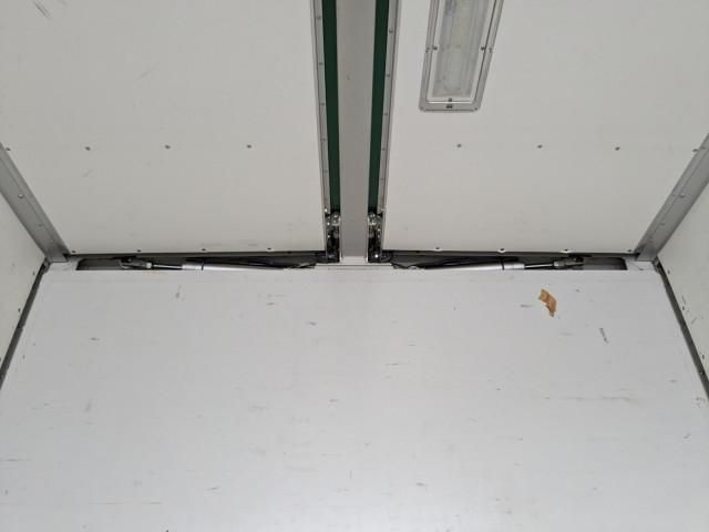 MITSUBISHI FUSOU SUPER GREAT 2014