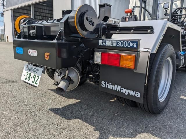 MITSUBISHI CANTER 2025