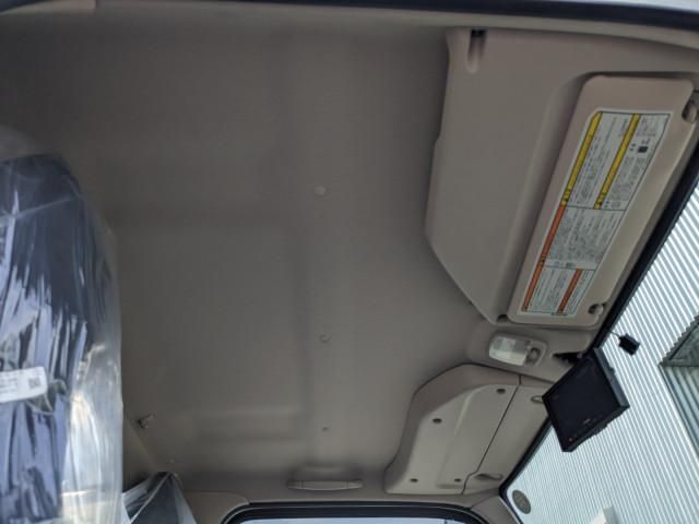 MITSUBISHI CANTER 2025