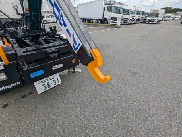 MITSUBISHI CANTER 2025