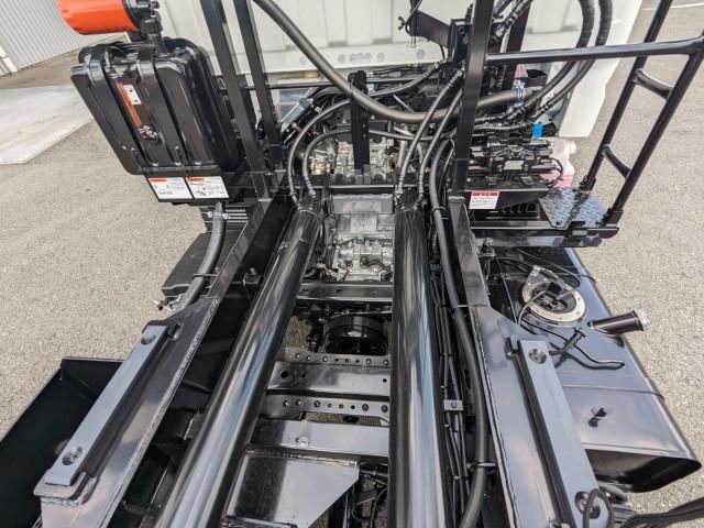 MITSUBISHI CANTER 2025