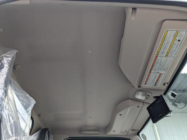 MITSUBISHI CANTER 2025