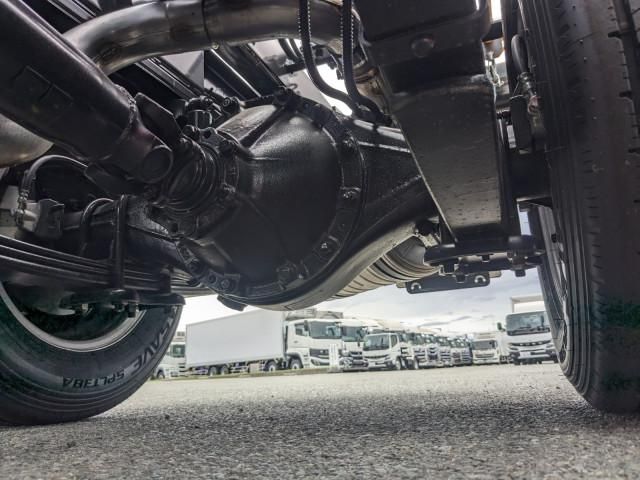 MITSUBISHI CANTER 2025