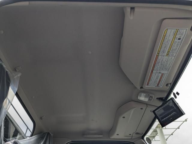 MITSUBISHI CANTER 2025