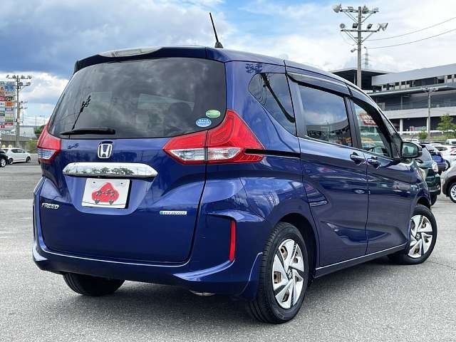 HONDA FREED HYBRID 2017