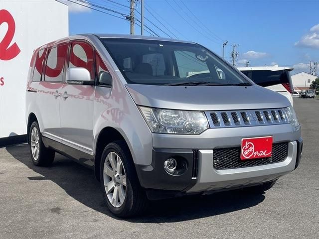 MITSUBISHI DELICA D:5 4WD 2013