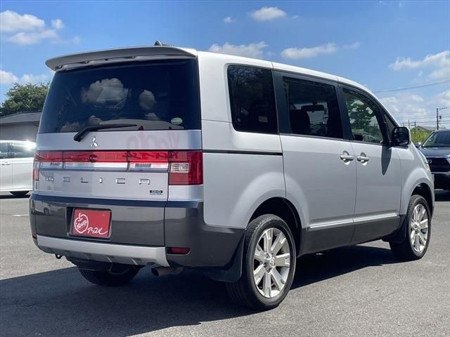 MITSUBISHI DELICA D:5 4WD 2013